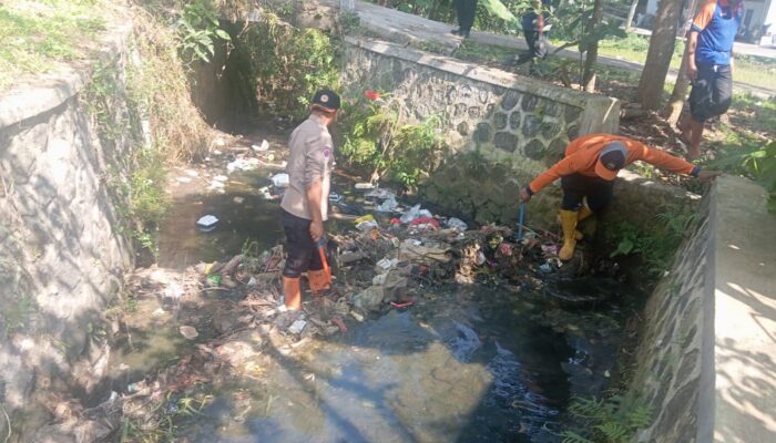 BPBD Sukabumi Bersihkan Drainase, Jalan Nangela Terhindar Banjir