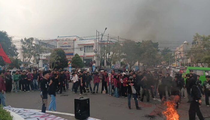 Suara Mahasiswa Menggema di Sukabumi, Desak Pemerintah Hadir