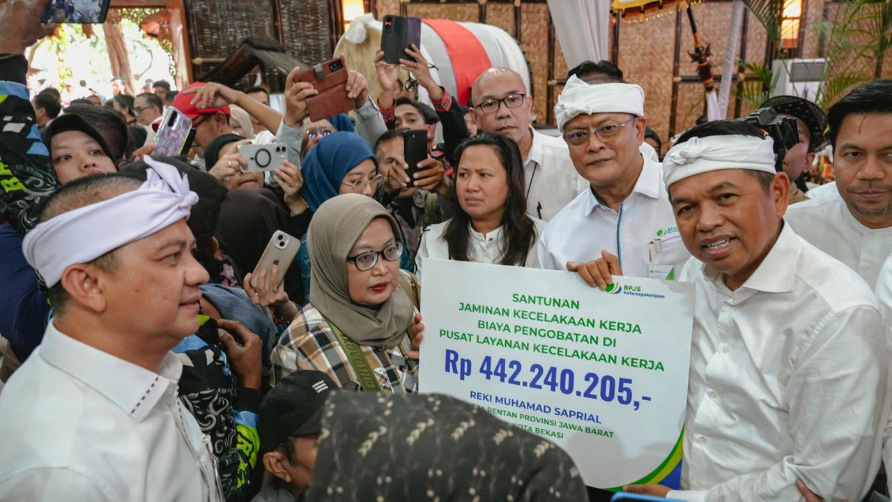 BPJS Ketenagakerjaan dan Pemprov Jabar Salurkan Rp49,3 Miliar untuk Pekerja Rentan