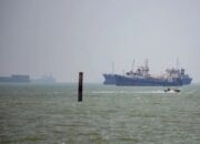 Iran: Selat Hormuz Sepenuhnya Terbuka untuk Kapal Dagang