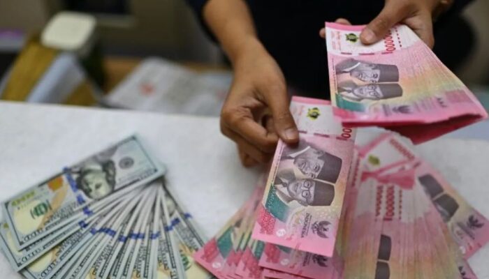 Rupiah Melemah ke Rp17.866 per USD