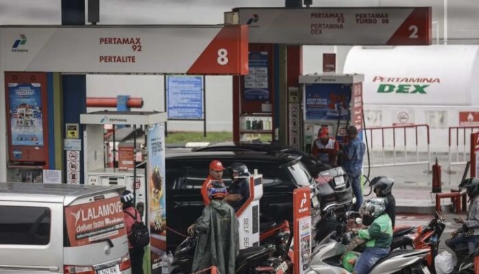Hari ini, Harga Pertamax Tembus Rp16.250, Pertamax Green Rp17.000 per Liter