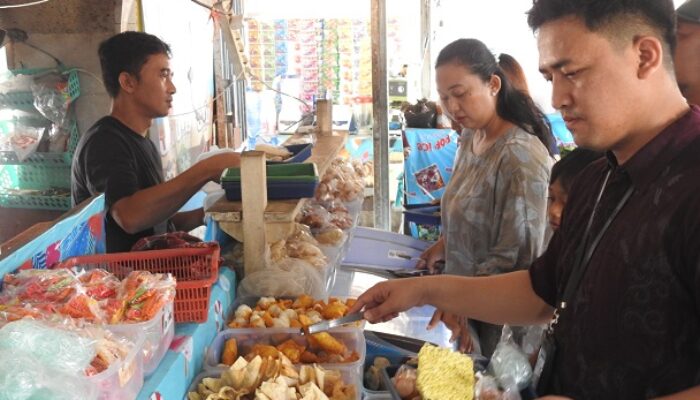 Dari Hobi Makan Seblak, Teh Ita Merintis Usaha dengan Omzet Jutaan