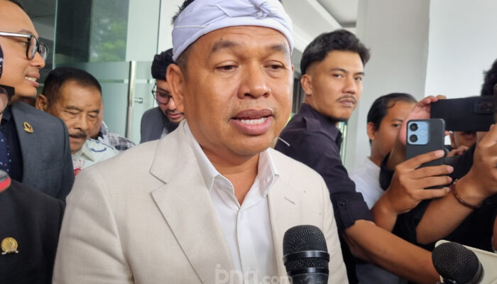 Puluhan Ribu Siswa Miskin Terlempar dari SPMB, Pemprov Jabar Siapkan Skema Subsidi
