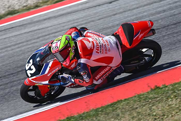 Pebalap muda binaan PT Astra Honda Motor (AHM), Muhammad Kiandra Ramadhipa