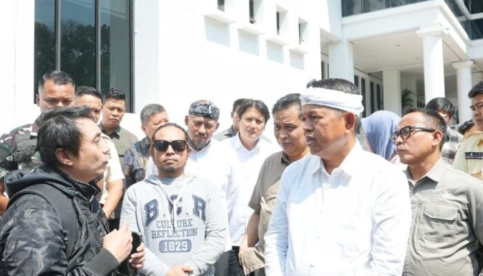 SPMB 2026 Kacau, Dedi Mulyadi Tegur Dinas Pendidikan Jabar