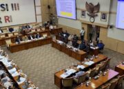 RUU Polri Disepakati, Usia Pensiun Polisi Jadi 59–60 Tahun