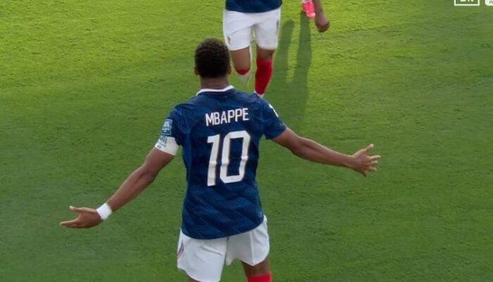 Brace Mbappé Antar Prancis Tantang Paraguay