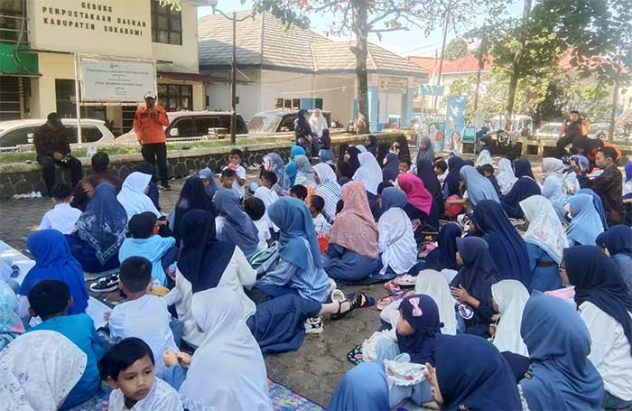 BPBD Sukabumi Edukasi Ratusan Anak dan Orang Tua soal Mitigasi Bencana