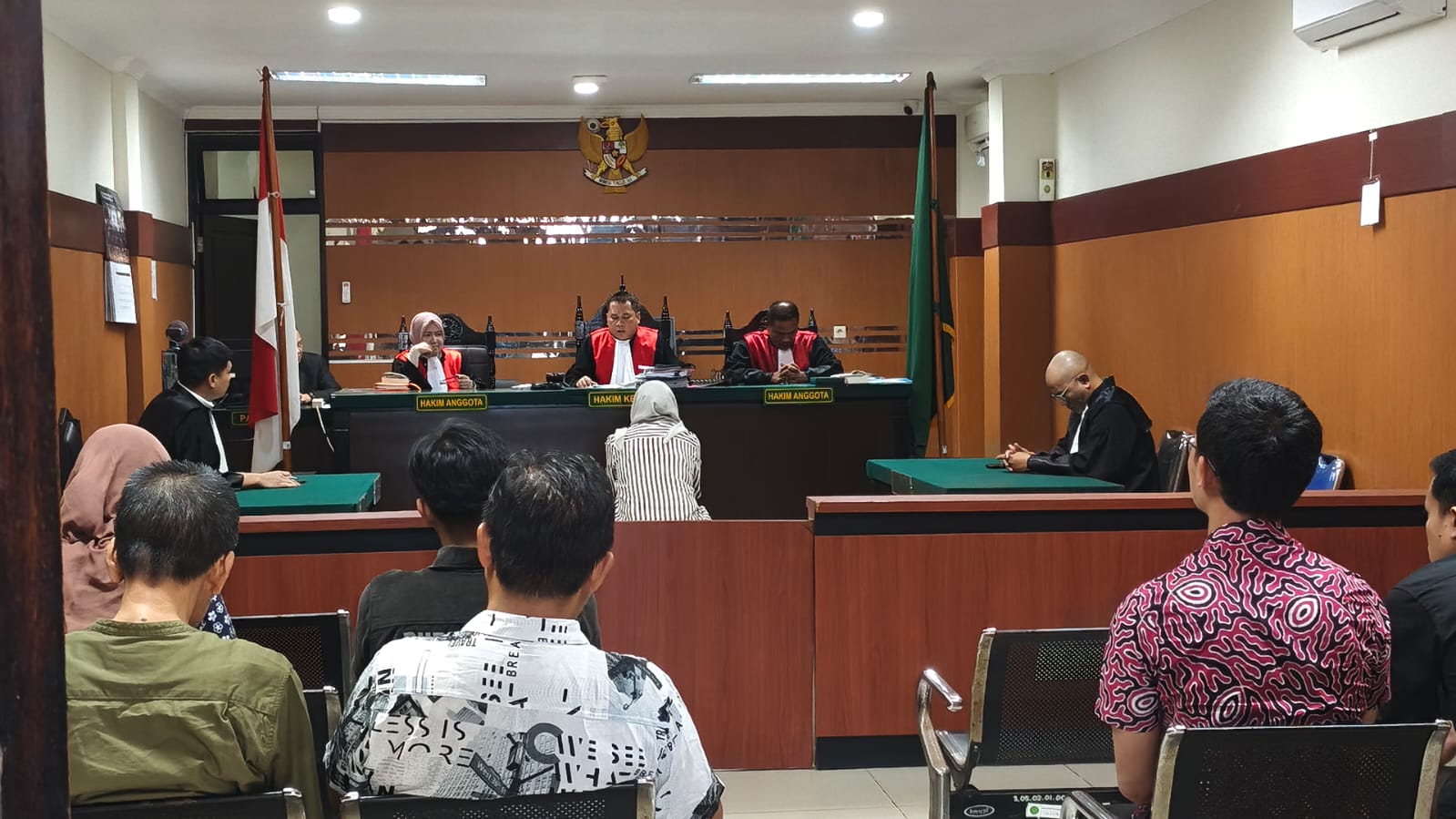 Tok!!! dr. Silvi Divonis Bebas, Wajib Berikan Pelayanan Kesehatn Gratis Selama 6 Bulan