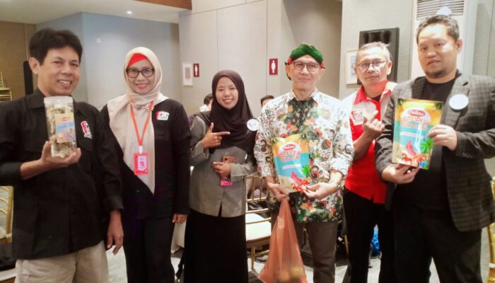 Berkat Pelatihan dari BRI Peduli, Rosyidah Purna PMI Berhasil Kembangkan Usaha Olahan Hasil Laut