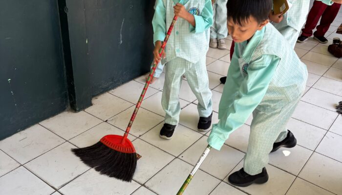 Rabu Berseka, SDN Cemerlang Bangun Budaya Positif Lewat Pendidikan Karakter Rabu Berseka