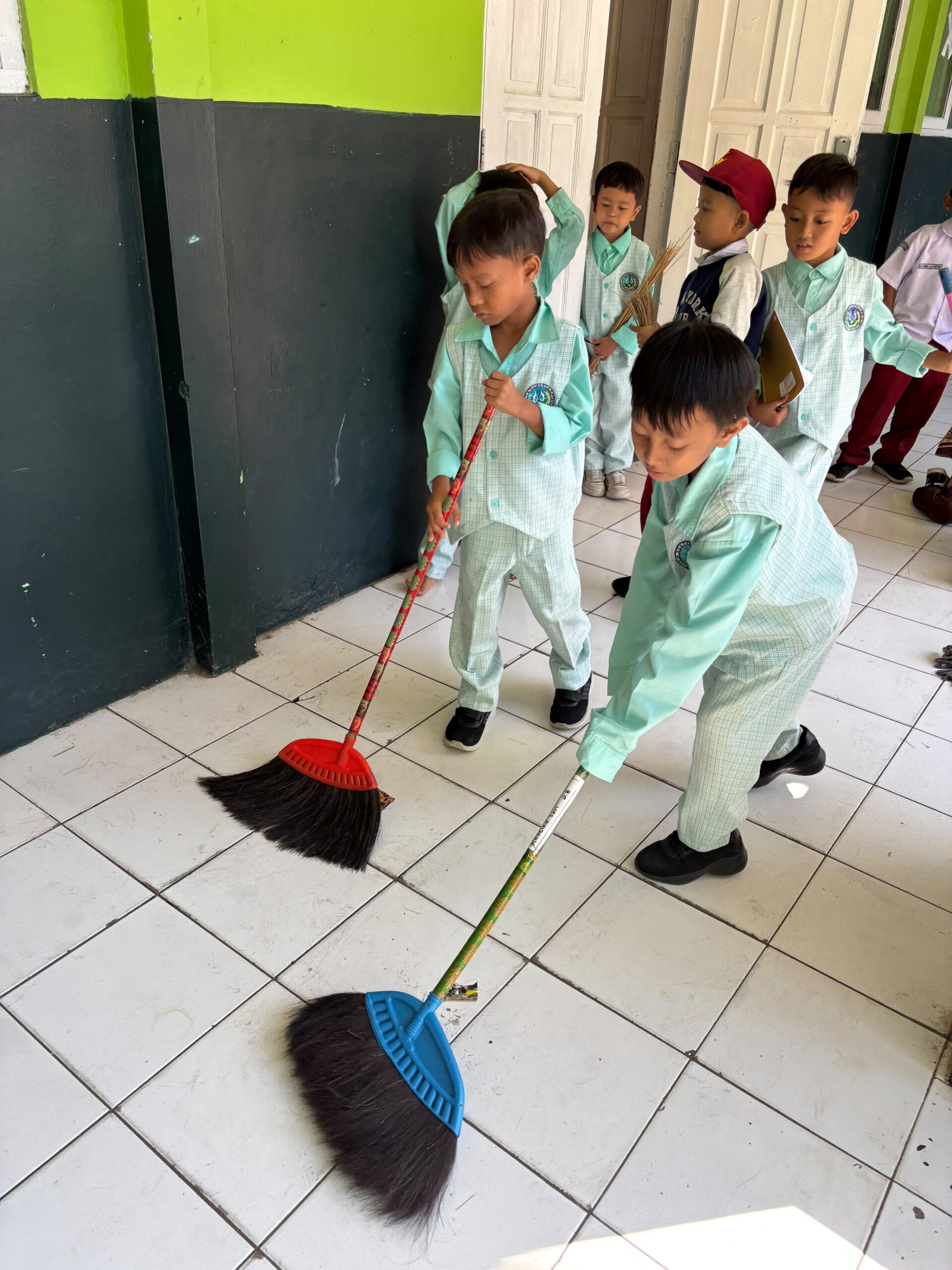 Rabu Berseka, SDN Cemerlang Bangun Budaya Positif Lewat Pendidikan Karakter Rabu Berseka