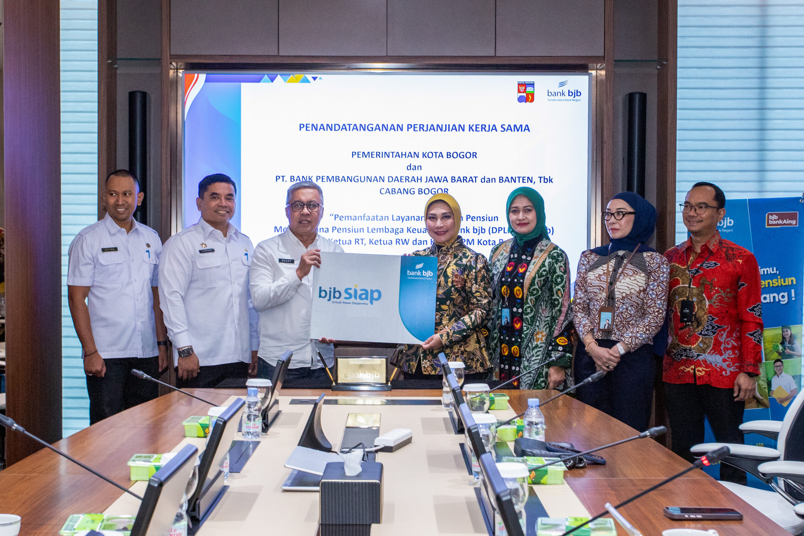 Bank BJB dan Pemkot Bogor Perkuat Sinergi, Hadirkan Program DPLK untuk Kesejahteraan Ketua RT, RW, dan LPM