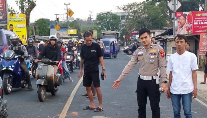 Salip Kontainer, Pemotor Tewas Terlindas di Parungkuda