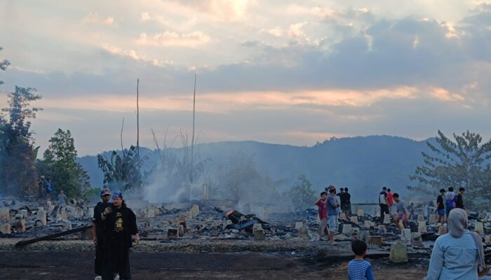 Penyebab 70 Rumah Adat Kasepuhan Cipta Mulya Ludes Terbakar, Ratusan Warga Mengungsi