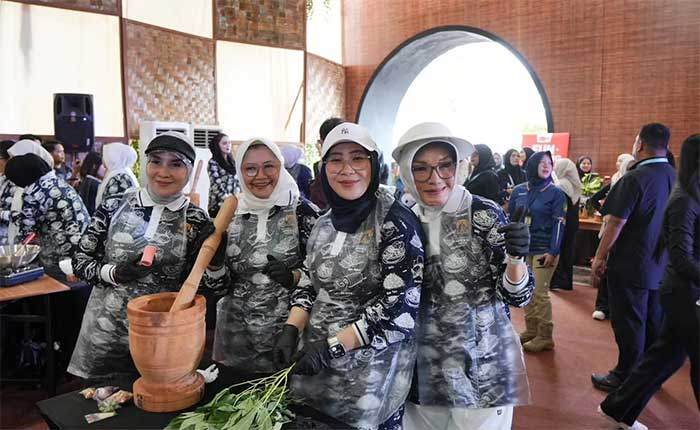 Ketua TP-PKK Kota Sukabumi Serap Inovasi Kuliner Lokal di Forum APEKSI