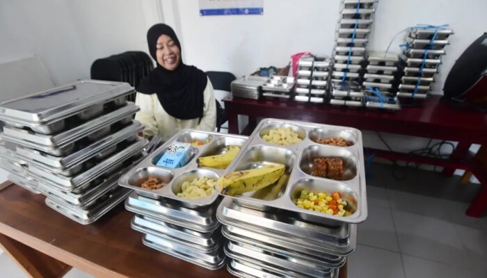 Kantin Sekolah Akan Dilibatkan dalam Program Makan Bergizi Gratis