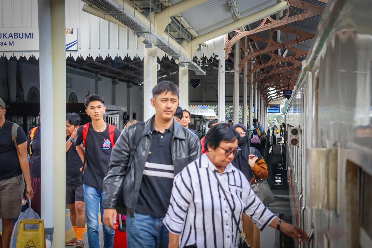 Libur Sekolah, 90 Ribu Tiket KA Pangrango dan Siliwangi Ludes