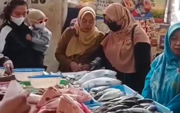 Diskumindag Sukabumi Pastikan Pangan Pasar Pelita Aman Konsumsi