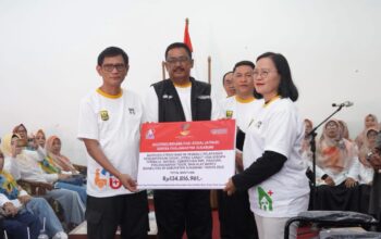 Bupati Sukabumi Pastikan Hak Kesehatan Lansia Terpenuhi