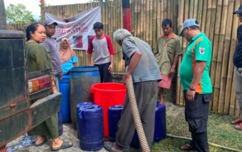 Sumur Mengering, Warga Kabupaten Sukabumi Gunakan Air Sungai Keruh