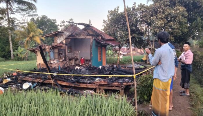 Listrik Padam, Lilin Picu Kebakaran Maut di Sukabumi, Tiga Anak Meninggal Tragis