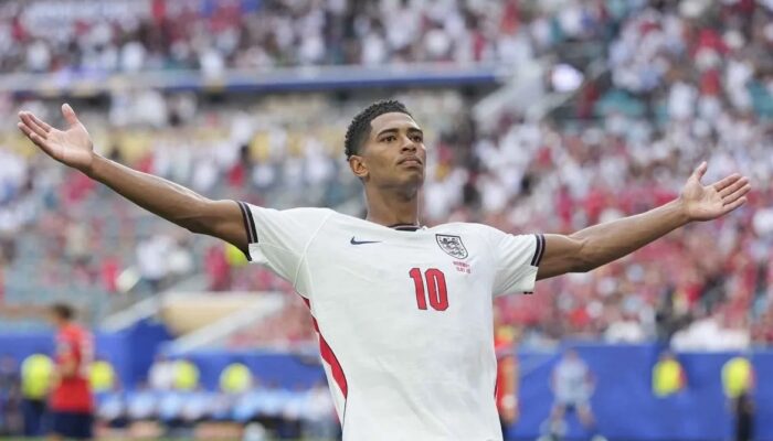Inggris Hidupkan Mimpi Juara